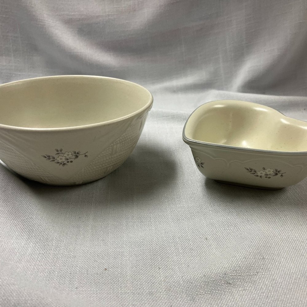 Pfaltzgraff Heirloom Basketweave 1 qt vegetable serving bowl and heart bowl